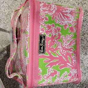 Lilly Pulitzer GWP travel/make up bag set